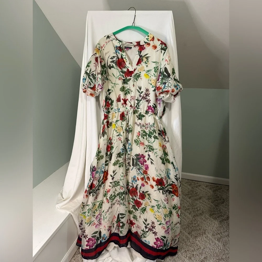 Vince Camuto Multicolor Floral Italian Dress size XL - Picture 9 of 9